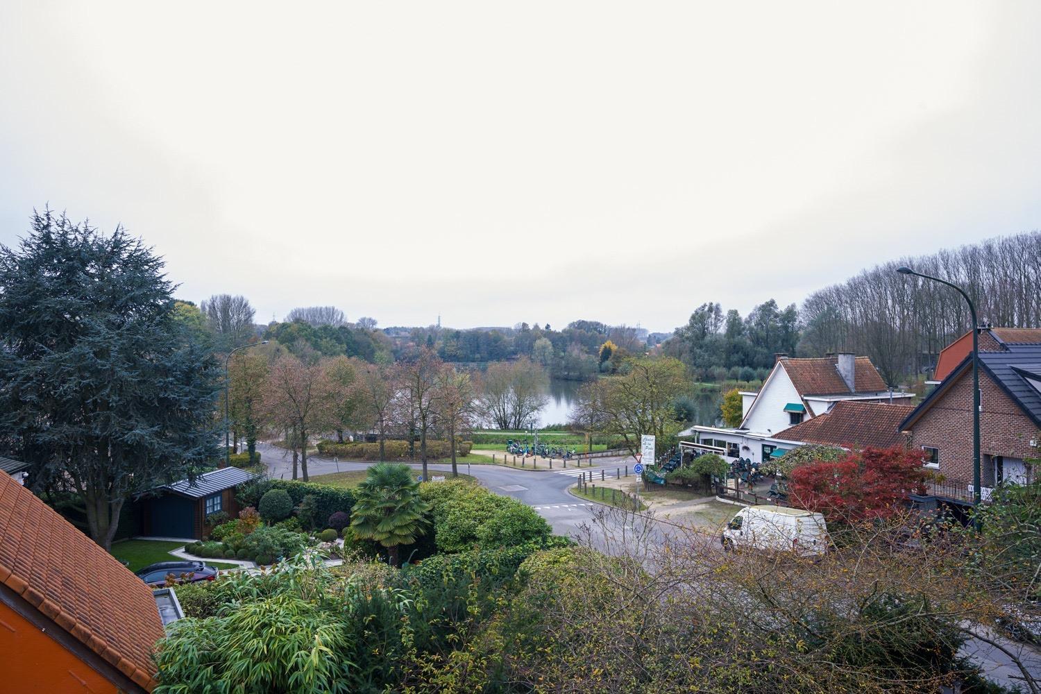Residence La Floraison Anderlecht ภายนอก รูปภาพ