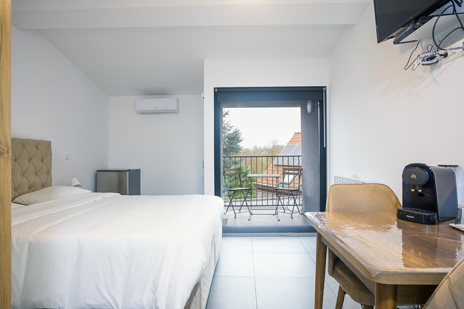 Residence La Floraison Anderlecht ภายนอก รูปภาพ